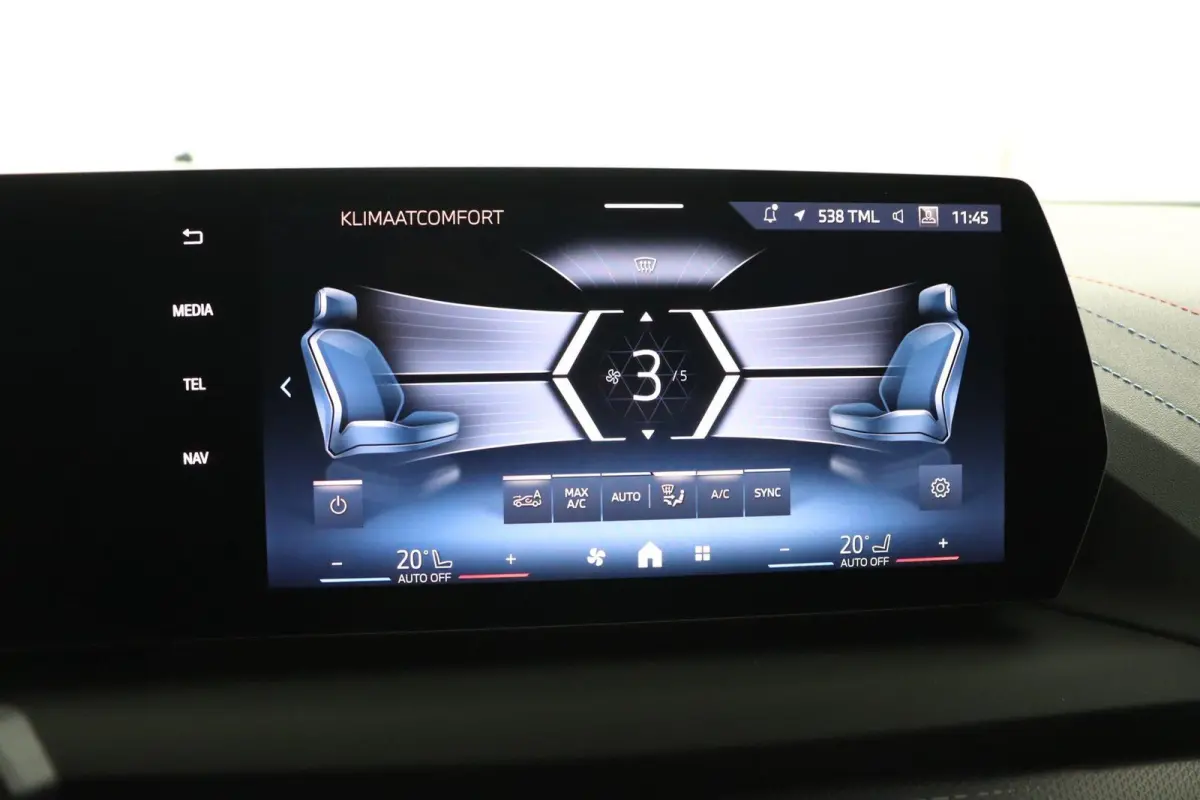 120 M Sport Design Edition | M Sportpakket Pro | voorstoelen verwarmd | achteruitrijcamera | M Adaptief onderstel | Driving Assistant Plus |