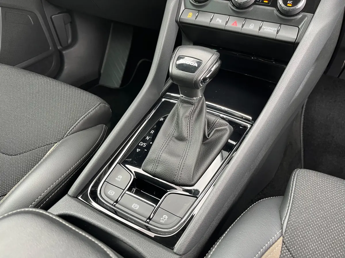 1.5 TSI Business Edition Plus NL.Auto/Virtual Cockpit/Trekhaak/ComfortSeats/Full Led/1Ste Eigenaar/Dealer Onderhouden