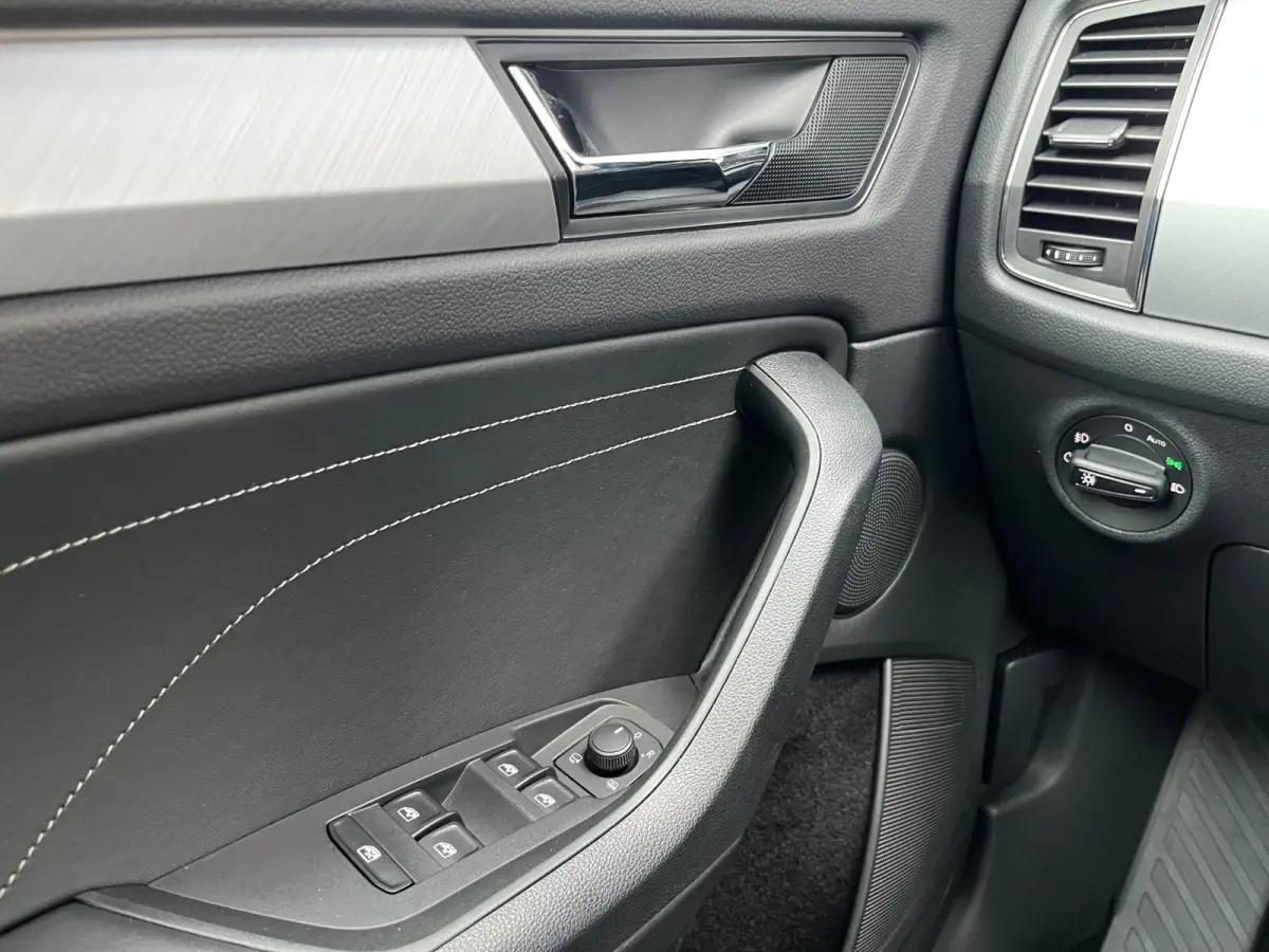 1.5 TSI Business Edition Plus NL.Auto/Virtual Cockpit/Trekhaak/ComfortSeats/Full Led/1Ste Eigenaar/Dealer Onderhouden