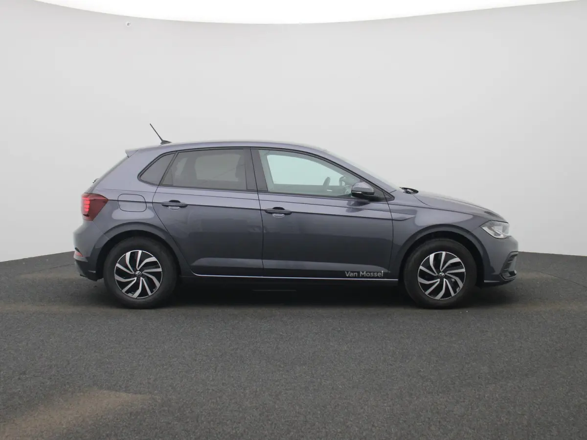 1.0 TSI Life Edition 95 PK | EM | Navigatie | Camera | Parkeersensoren | Adaptive Cruise Control | Apple Carplay | Android Auto | Privacy glas | LED | DAB | Digital Cockpit |