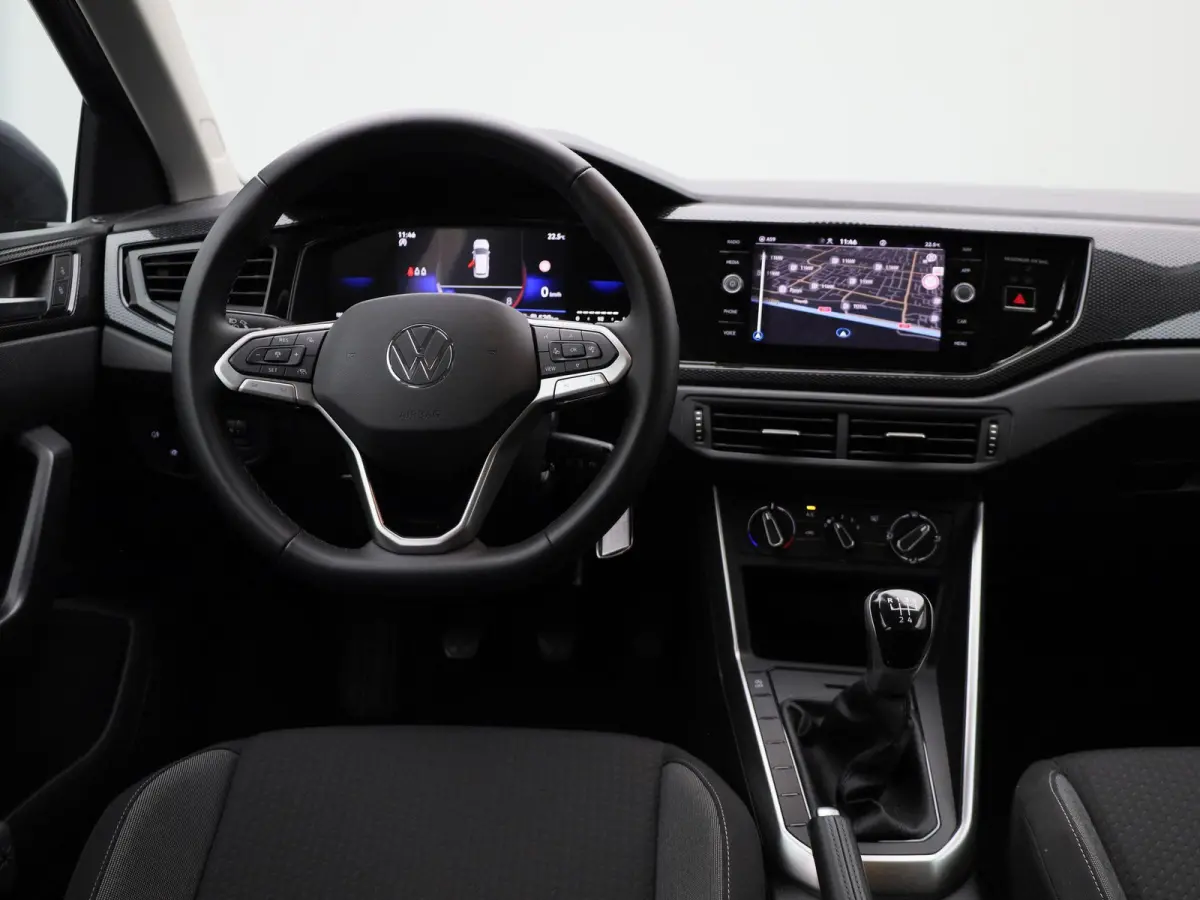 1.0 TSI Life Edition 95 PK | EM | Navigatie | Camera | Parkeersensoren | Adaptive Cruise Control | Apple Carplay | Android Auto | Privacy glas | LED | DAB | Digital Cockpit |