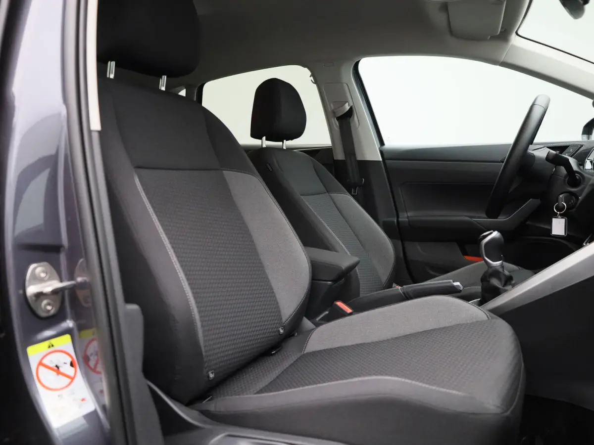 1.0 TSI Life Edition 95 PK | EM | Navigatie | Camera | Parkeersensoren | Adaptive Cruise Control | Apple Carplay | Android Auto | Privacy glas | LED | DAB | Digital Cockpit |