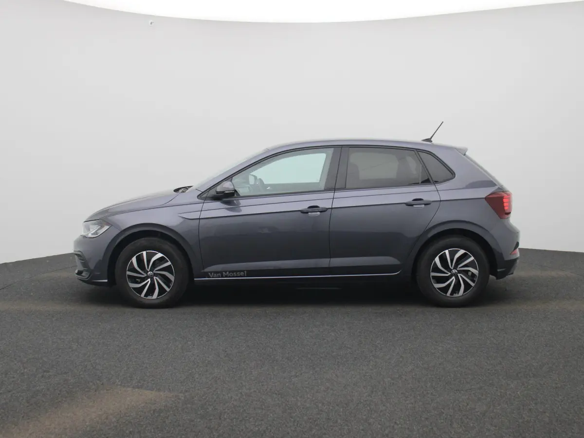 1.0 TSI Life Edition 95 PK | EM | Navigatie | Camera | Parkeersensoren | Adaptive Cruise Control | Apple Carplay | Android Auto | Privacy glas | LED | DAB | Digital Cockpit |