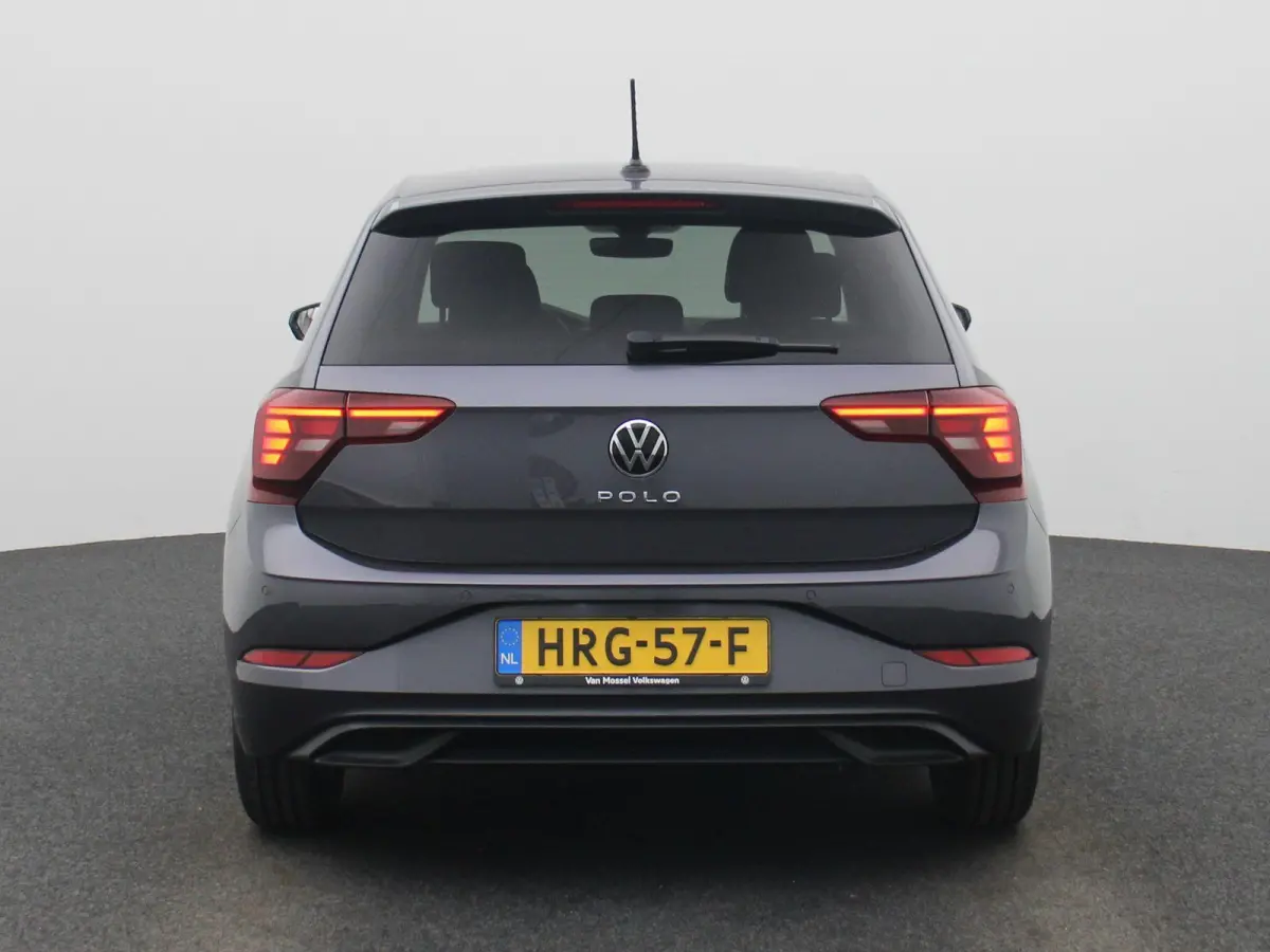 1.0 TSI Life Edition 95 PK | EM | Navigatie | Camera | Parkeersensoren | Adaptive Cruise Control | Apple Carplay | Android Auto | Privacy glas | LED | DAB | Digital Cockpit |