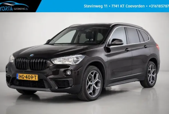 sDrive20i AUTOMAAT*NL AUTO*AFN. HAAK*LEDER*STOELVERW*HEAD UP