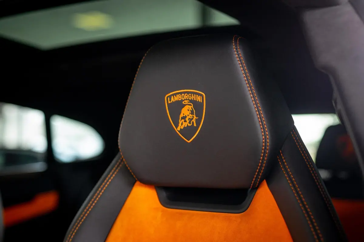4.0 V8 | Akra | 23 Inch | Pano | B&O | HUD