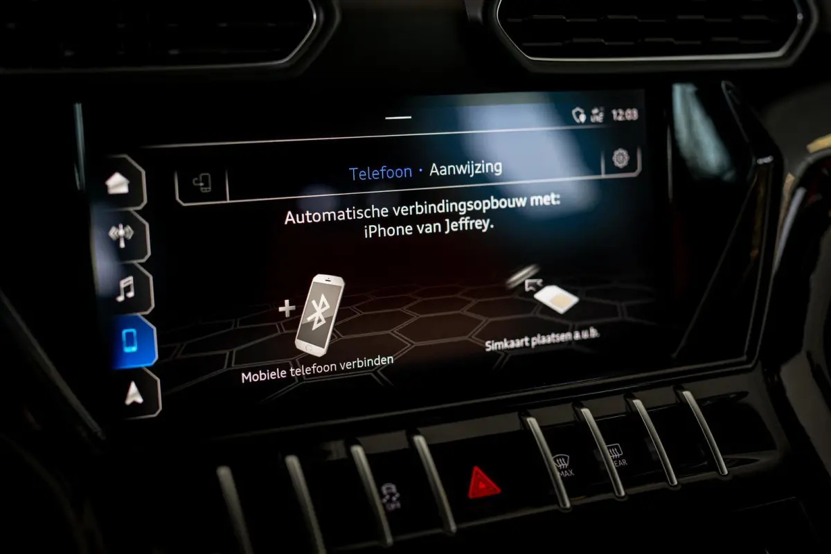 4.0 V8 | Akra | 23 Inch | Pano | B&O | HUD