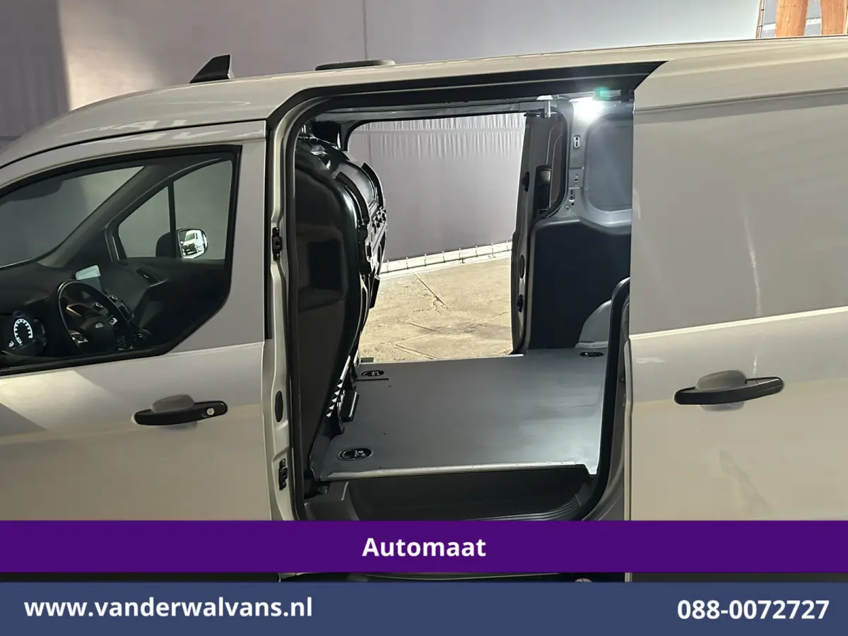 1.5 EcoBlue 120pk Automaat L2H1 Euro6 Airco | 2x Zijdeur | 3-Zits | Camera | Navigatie | Cruisecontrol Apple Carplay, Android Auto, Stoelverwarming, Verwarmde voorruit, Parkeersensoren, Bijr