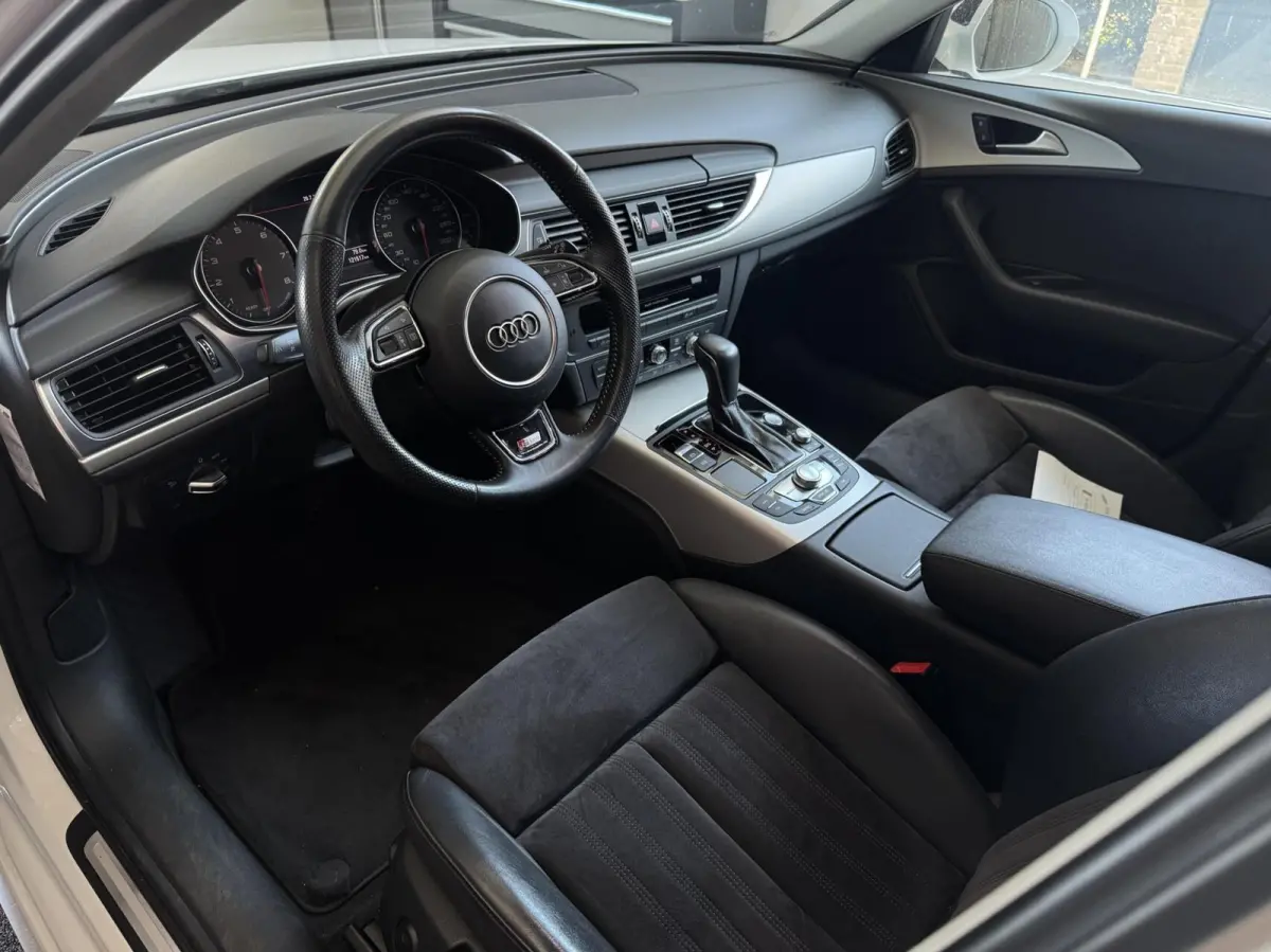 1.8 TFSI ultra S line Edition | Trekhaak | Stoelverw. | LED