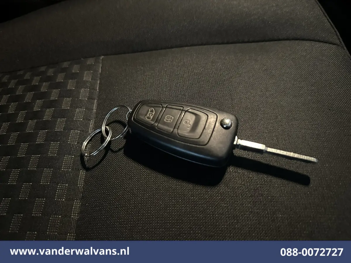 2.0 TDCI 130pk Bakwagen Laadklep Euro6 Airco | 1040kg laadvermogen | Cruisecontrol | Verwarmde voorruit Bijrijdersbank