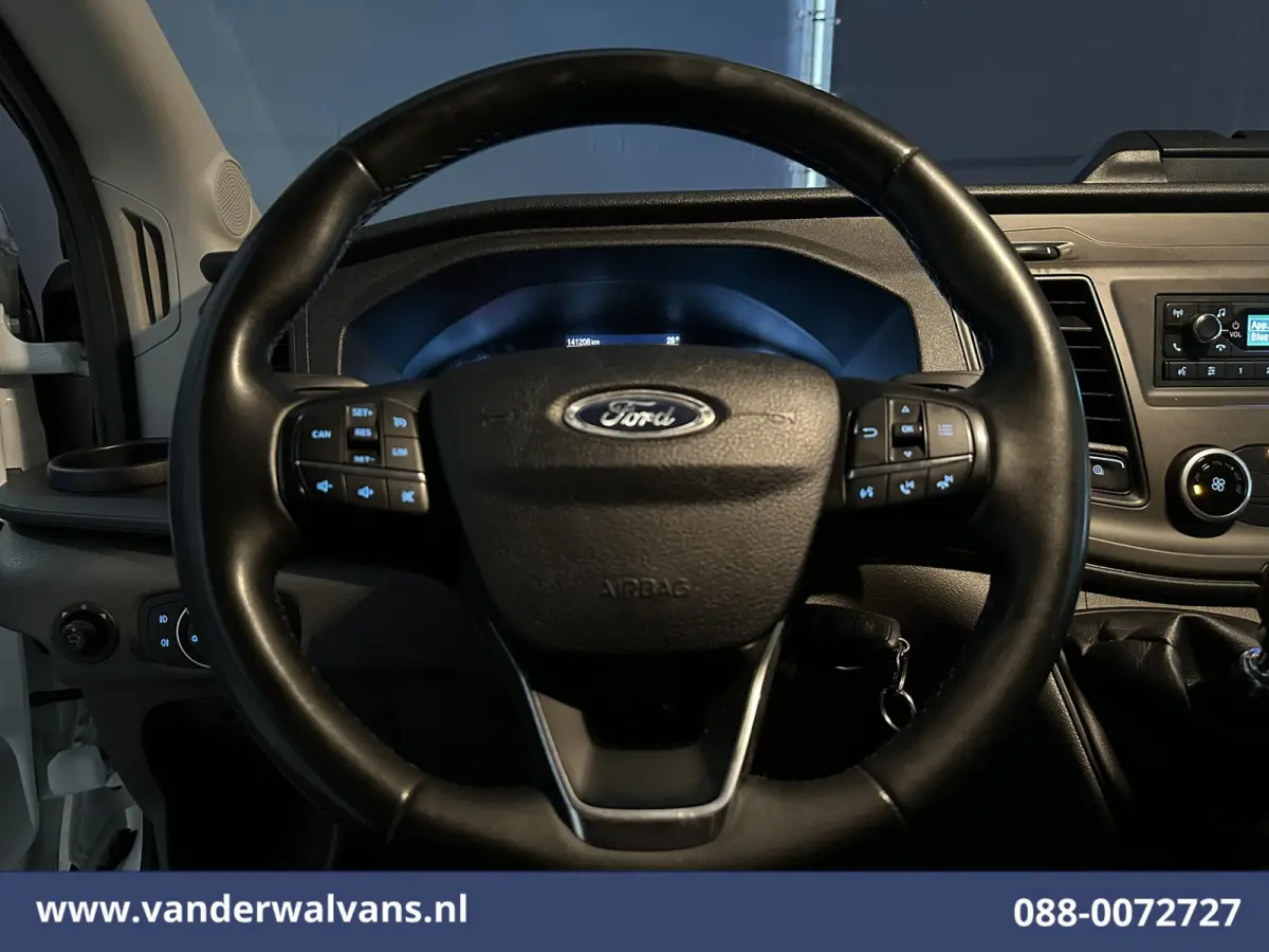 2.0 TDCI 130pk Bakwagen Laadklep Euro6 Airco | 1040kg laadvermogen | Cruisecontrol | Verwarmde voorruit Bijrijdersbank