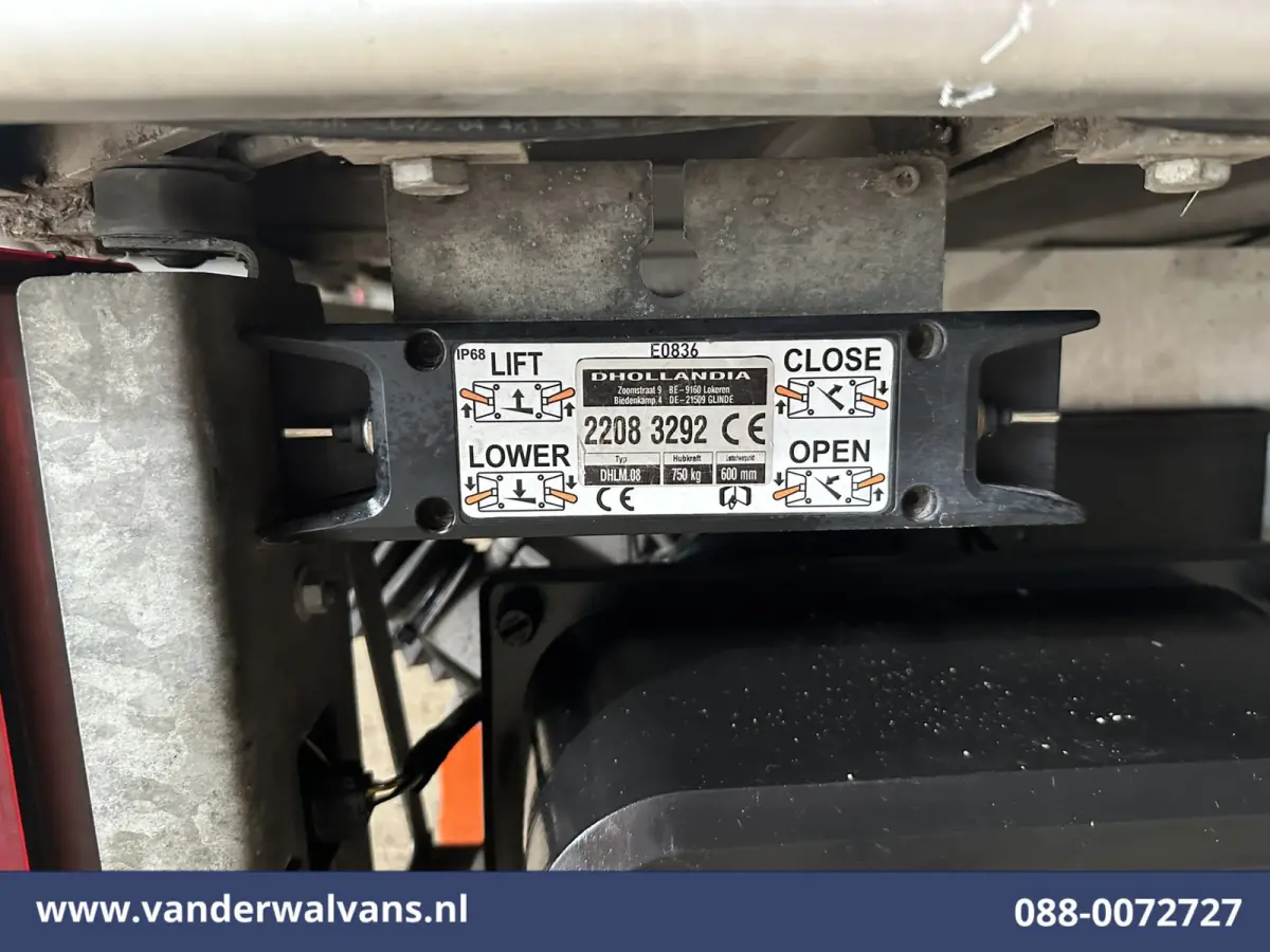 2.0 TDCI 130pk Bakwagen Laadklep Euro6 Airco | 1040kg laadvermogen | Cruisecontrol | Verwarmde voorruit Bijrijdersbank