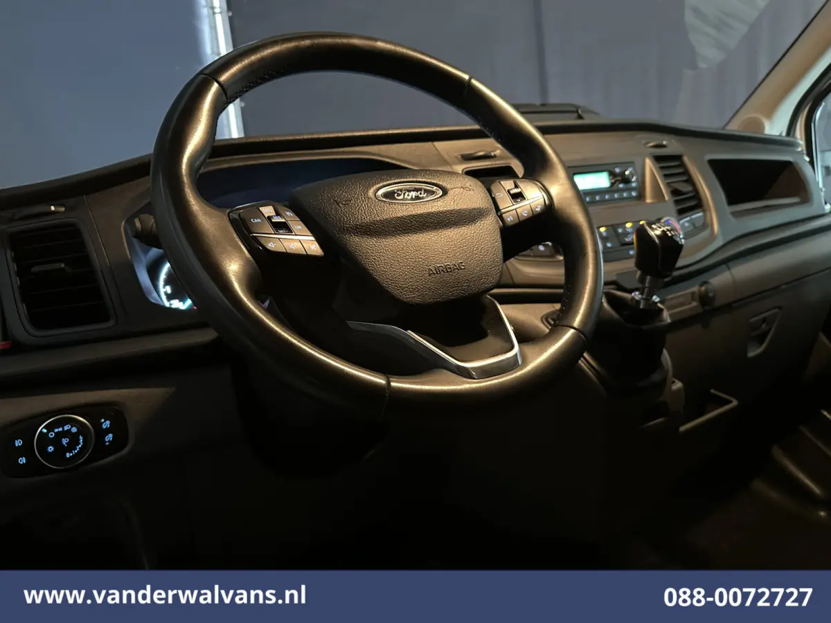 2.0 TDCI 130pk Bakwagen Laadklep Euro6 Airco | 1040kg laadvermogen | Cruisecontrol | Verwarmde voorruit Bijrijdersbank