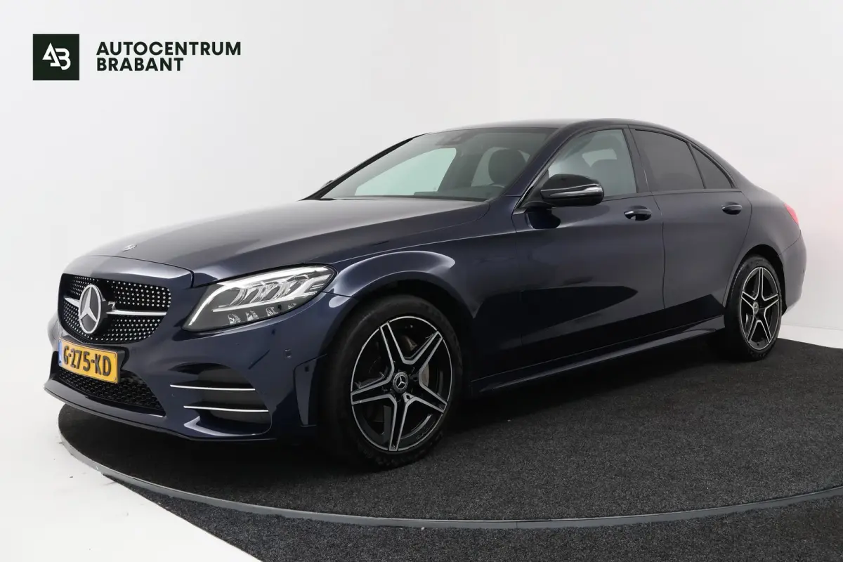 200 Business Solution AMG Plus Upgrade Edition FACE LIFT(Dealer OndH, Trekhaak, Camera, StoelV, Navi, Etc)