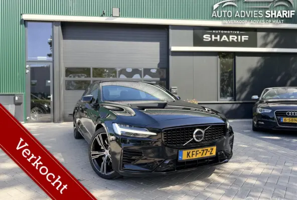 2.0 Recharge T8 AWD Ultimate Bright Vol Opties !!