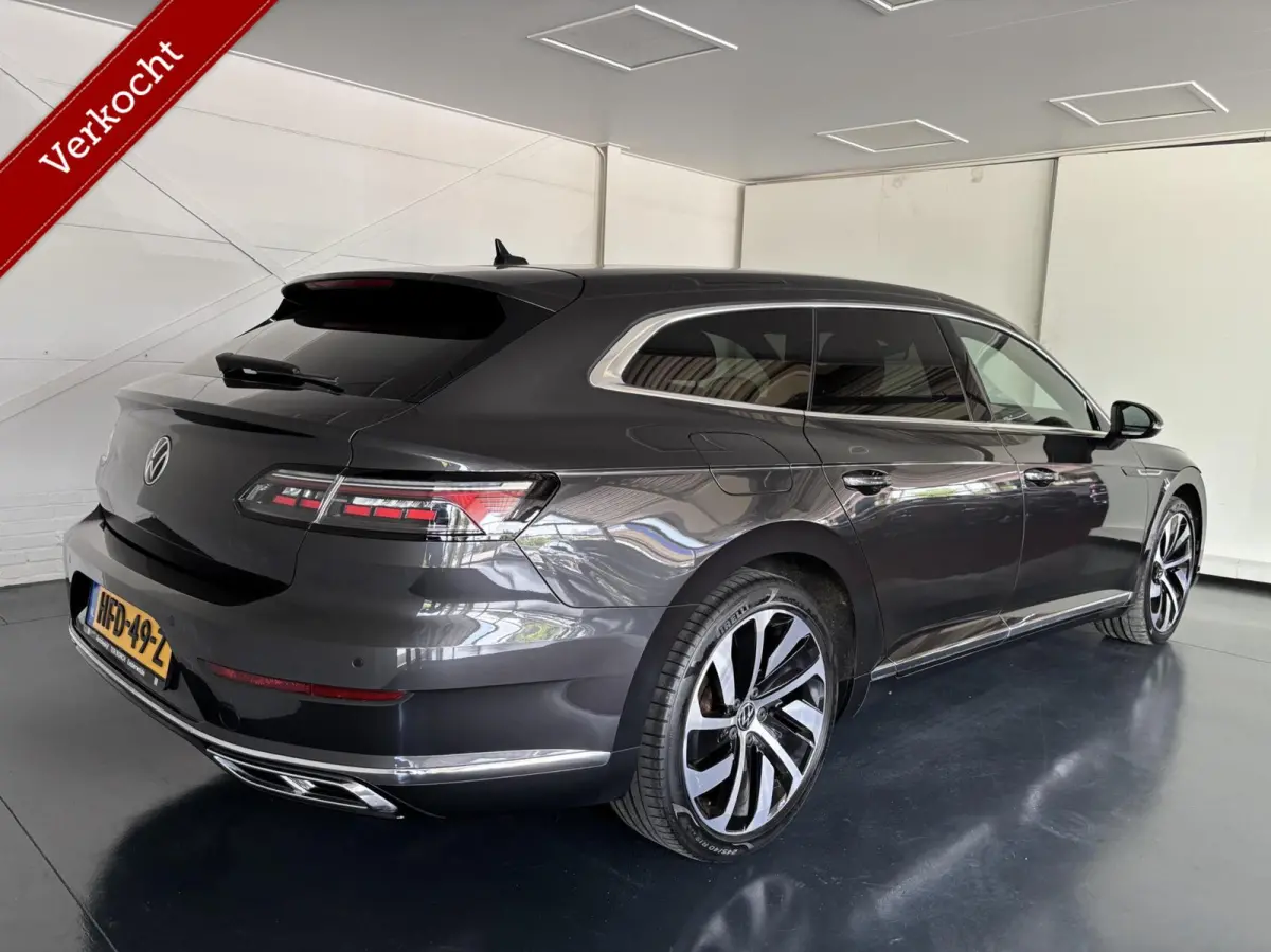 1.4 TSI eHybrid R-Line Business+