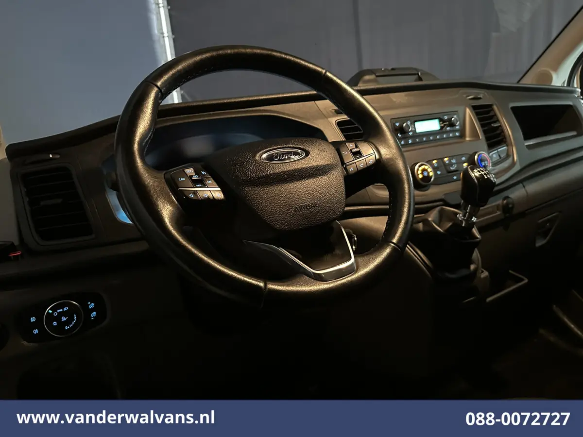 2.0 TDCI 160pk Bakwagen Laadklep Euro6 Airco | 1040kg laadvermogen | Cruisecontrol | Verwarmde voorruit Bijrijdersbank