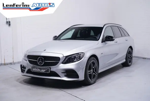 300 e Business Solution AMG SOH 94% NAP Led Matrix Wegklapbare trekhaak Apple Carplay 360 Camera