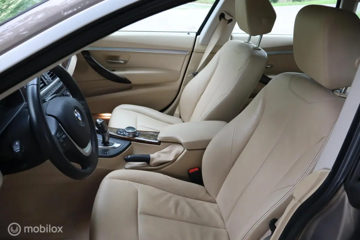 328i xDrive High Executive!