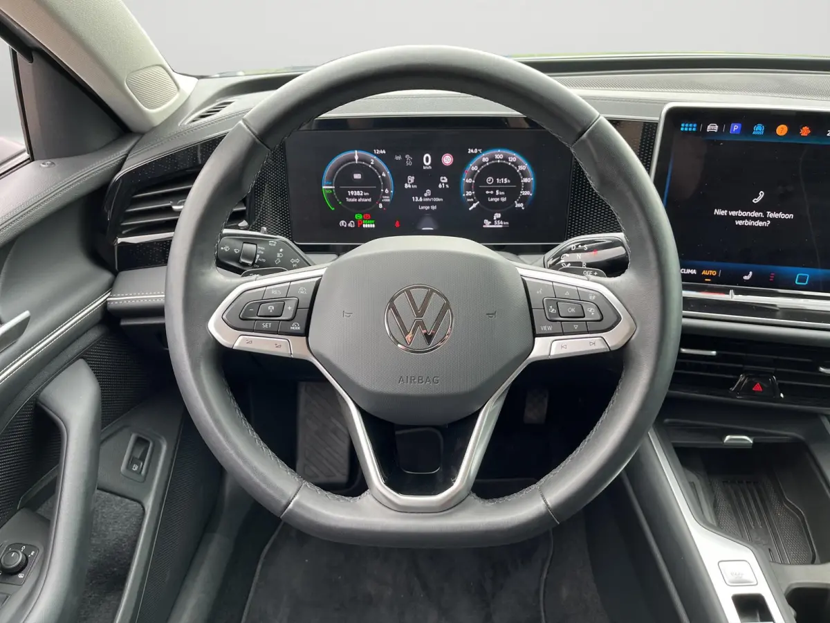 1.5 eHybrid Business | PHEV | 204Pk | Trekhaak | LED | A.Camera | Side assist | ACC |