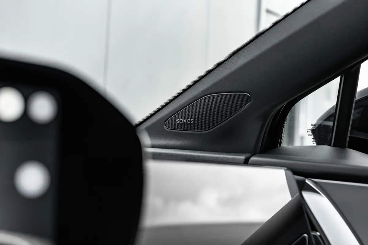 S edition | Achterklep, automatisch bedienbaar | Achteruitrijcamera | Adaptive cruise control