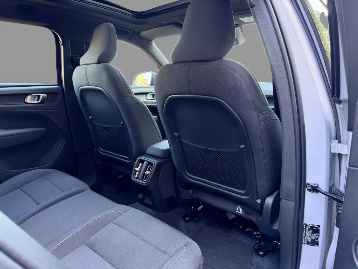 Plus luxury 70 Kwh SoH 95,1% / Duurste Uitvoering / Adaptieve Cruise / Panorama Dak / Warmtepomp / 3 Fase / 360 Camera / Stoel en stuur verwarming / Stand verwarming / Harman Kardon Soundsys