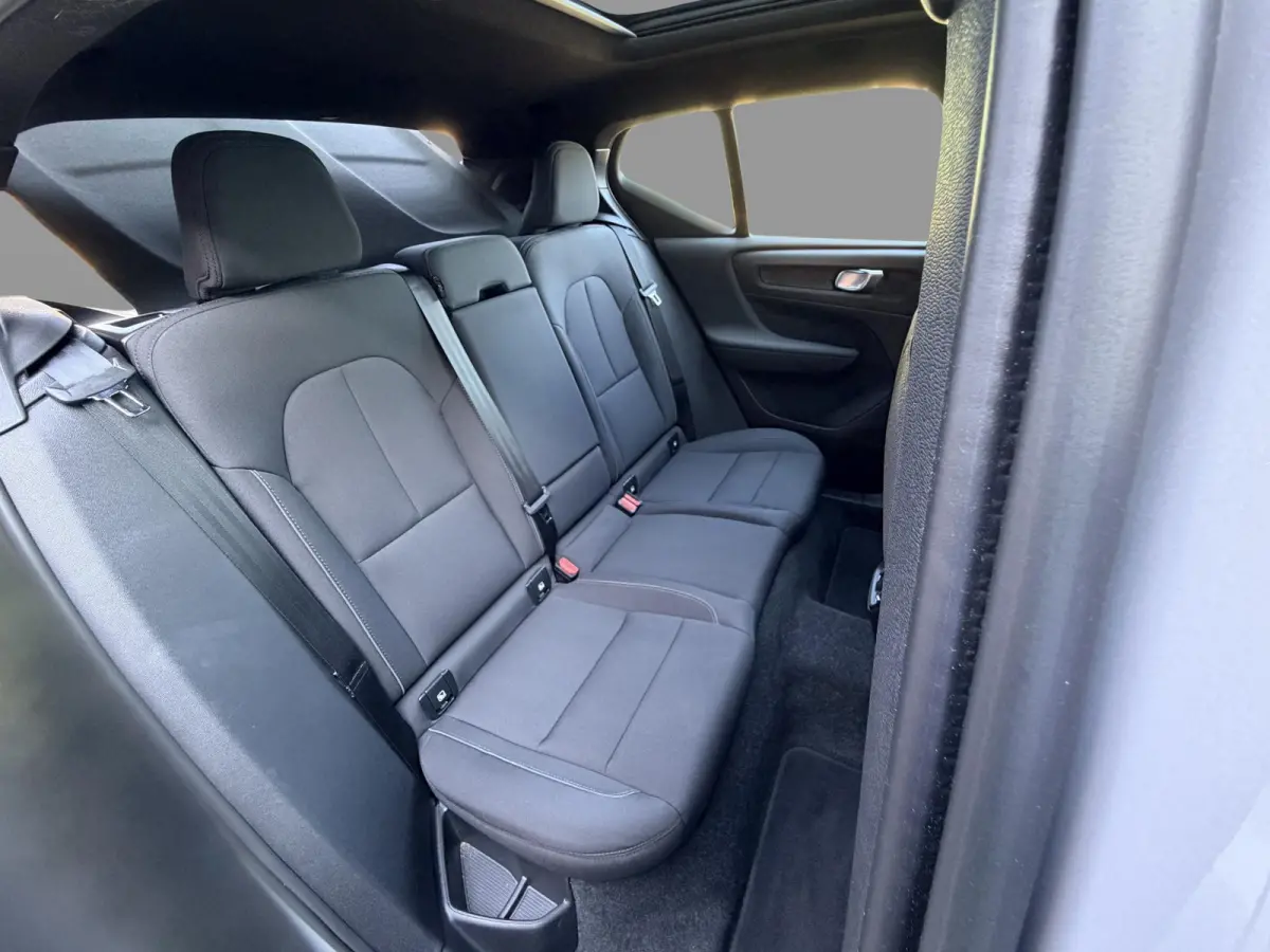Plus luxury 70 Kwh SoH 95,1% / Duurste Uitvoering / Adaptieve Cruise / Panorama Dak / Warmtepomp / 3 Fase / 360 Camera / Stoel en stuur verwarming / Stand verwarming / Harman Kardon Soundsys