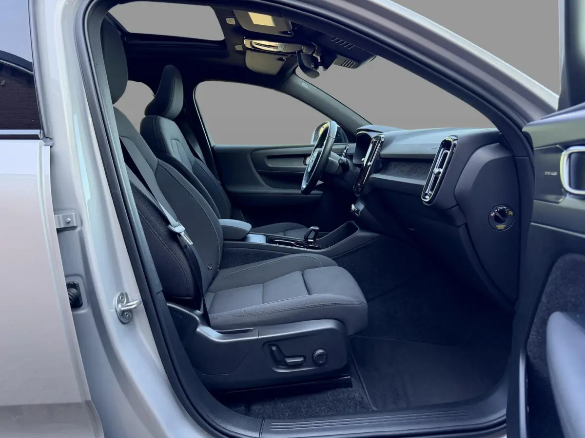Plus luxury 70 Kwh SoH 95,1% / Duurste Uitvoering / Adaptieve Cruise / Panorama Dak / Warmtepomp / 3 Fase / 360 Camera / Stoel en stuur verwarming / Stand verwarming / Harman Kardon Soundsys