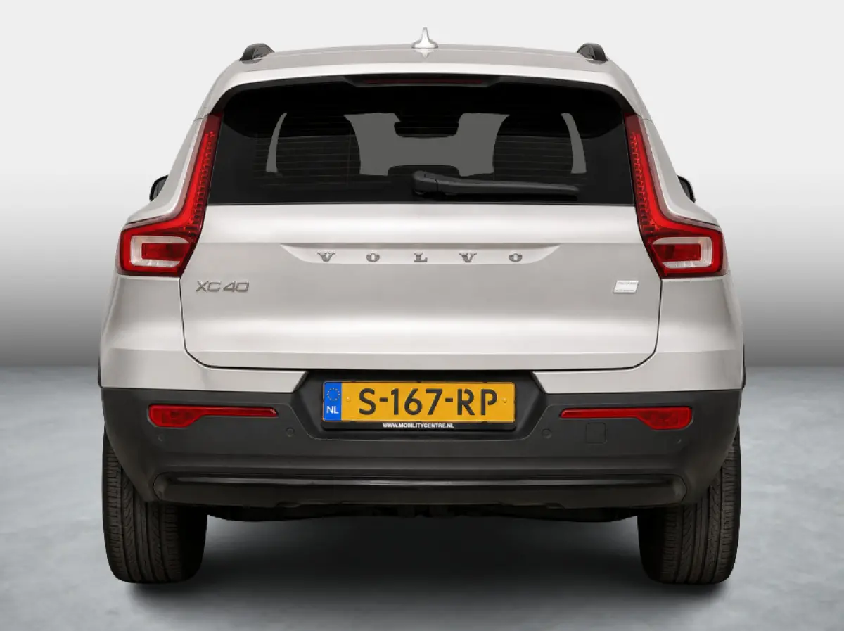 Plus luxury 70 Kwh SoH 95,1% / Duurste Uitvoering / Adaptieve Cruise / Panorama Dak / Warmtepomp / 3 Fase / 360 Camera / Stoel en stuur verwarming / Stand verwarming / Harman Kardon Soundsys