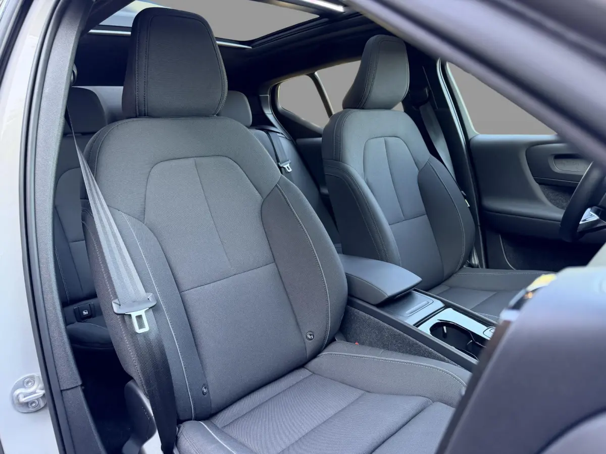 Plus luxury 70 Kwh SoH 95,1% / Duurste Uitvoering / Adaptieve Cruise / Panorama Dak / Warmtepomp / 3 Fase / 360 Camera / Stoel en stuur verwarming / Stand verwarming / Harman Kardon Soundsys