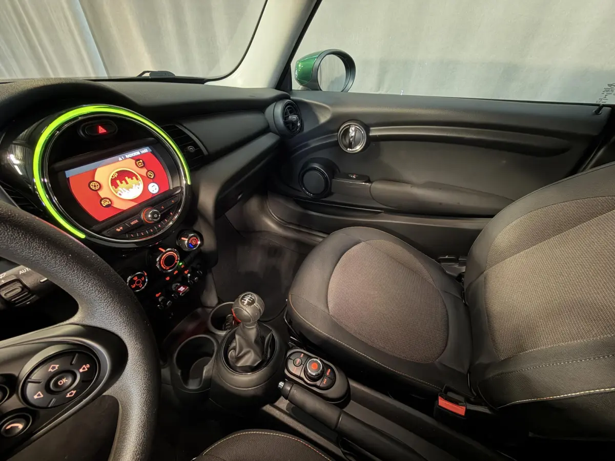 1.5 One Salt 15"/Airco/Bluetooth/Centrale vergrendeling/Lichtsensor