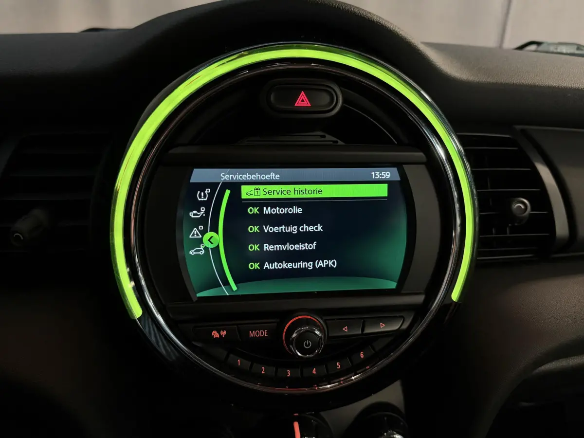 1.5 One Salt 15"/Airco/Bluetooth/Centrale vergrendeling/Lichtsensor