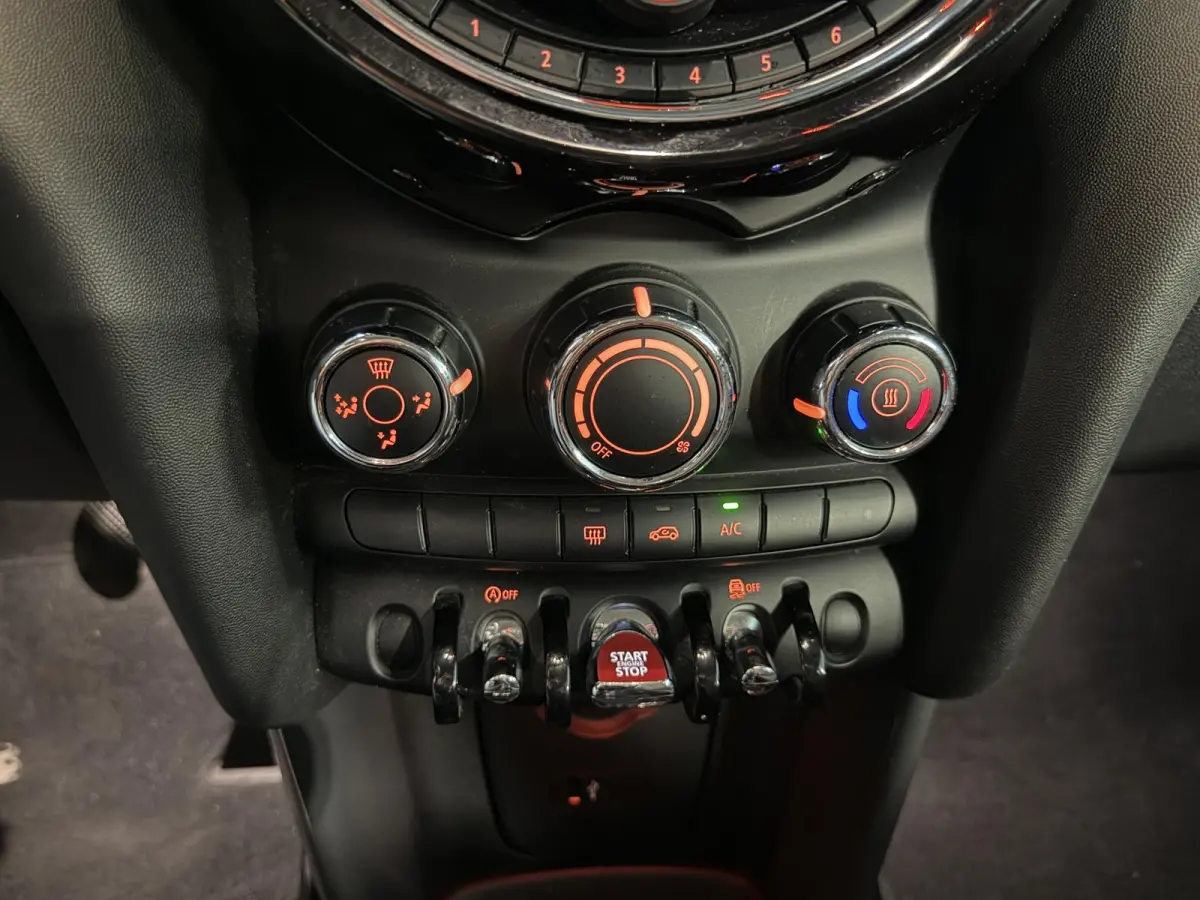 1.5 One Salt 15"/Airco/Bluetooth/Centrale vergrendeling/Lichtsensor