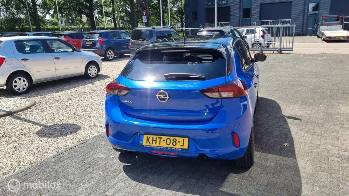 1.2 Edition Zeer lage km stand , sportvelgen ,AppleCarplay, Android
