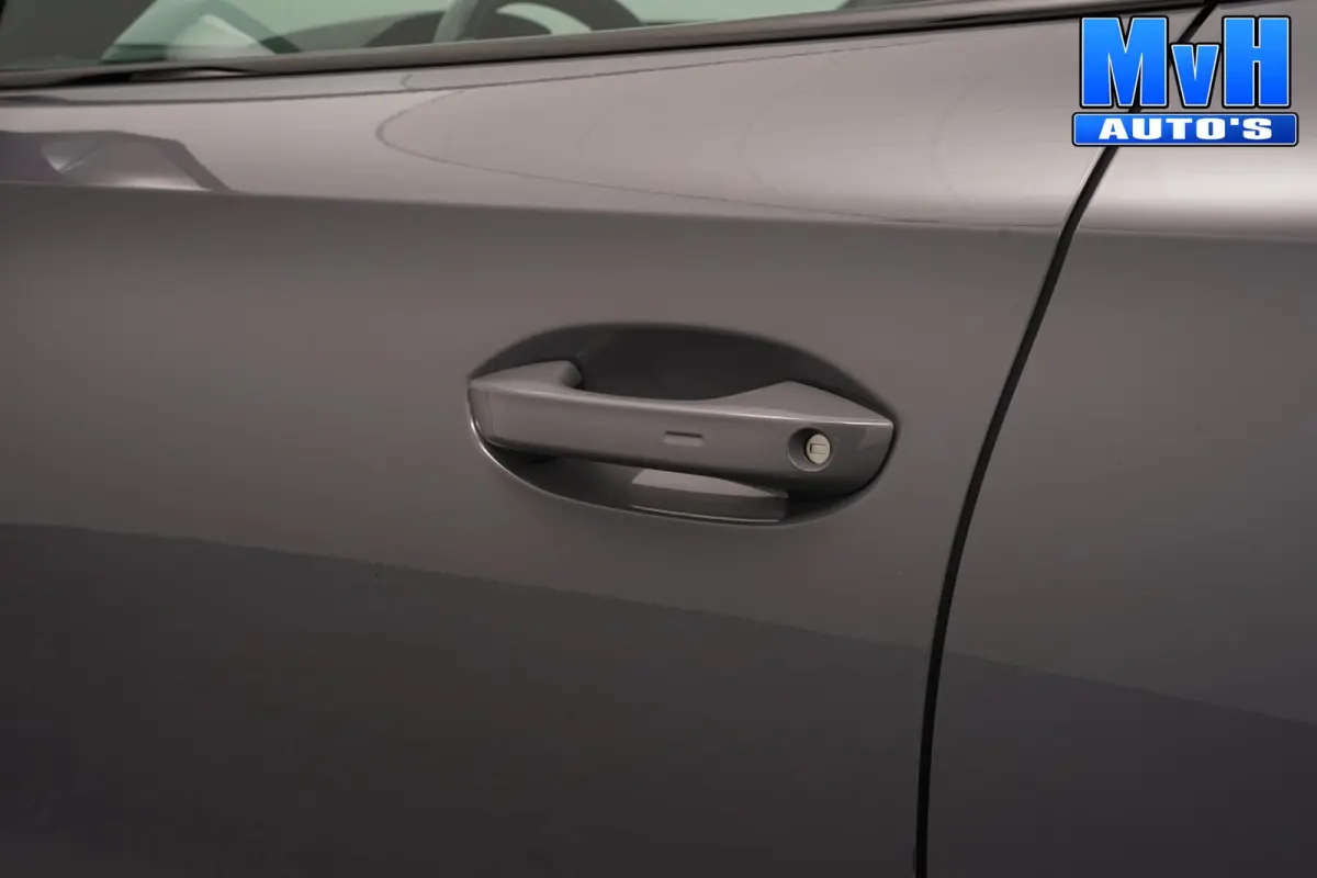 1.4 PHEV|KUIPST|PANO|STOEL/STUUR.VERW|SOH93%