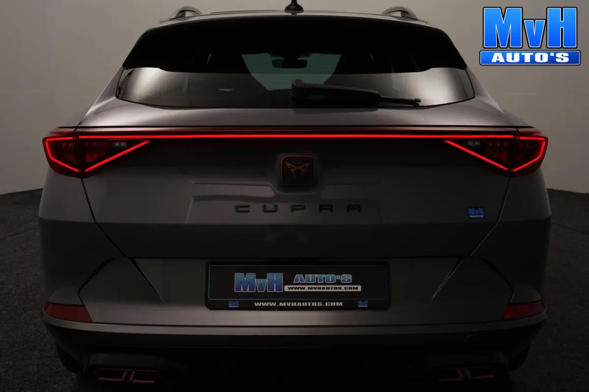 1.4 PHEV|KUIPST|PANO|STOEL/STUUR.VERW|SOH93%