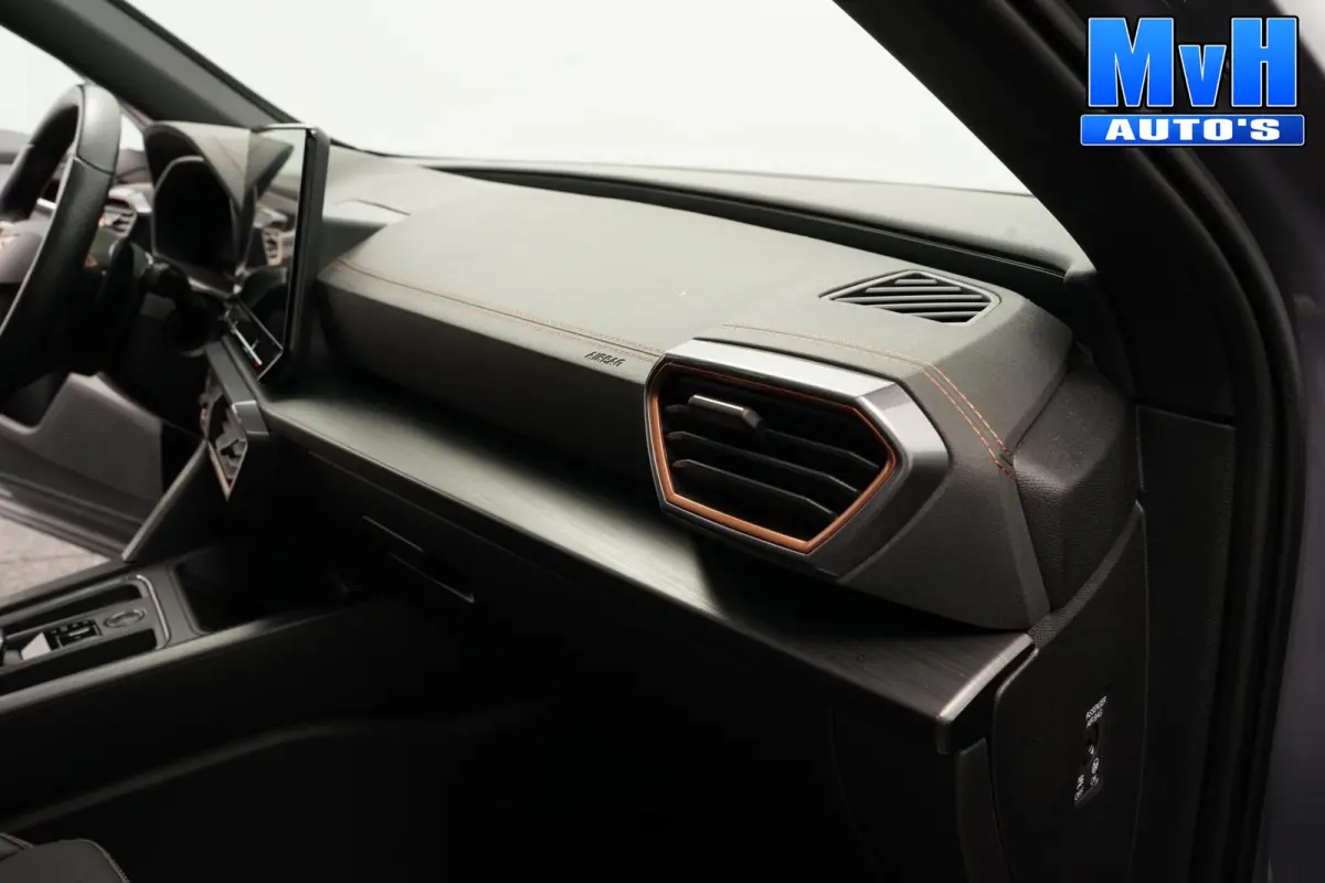 1.4 PHEV|KUIPST|PANO|STOEL/STUUR.VERW|SOH93%