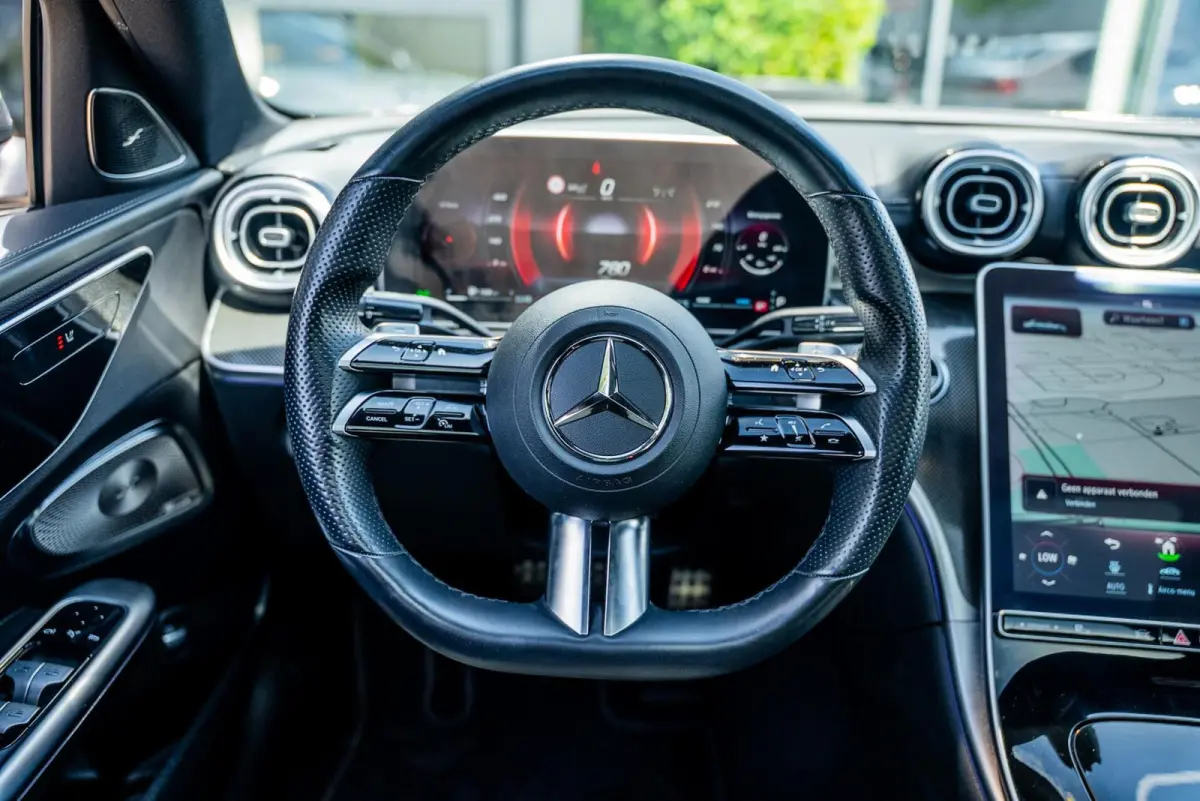 C300 AMG Line|PANO|BURMESTER|360|18''|ACC
