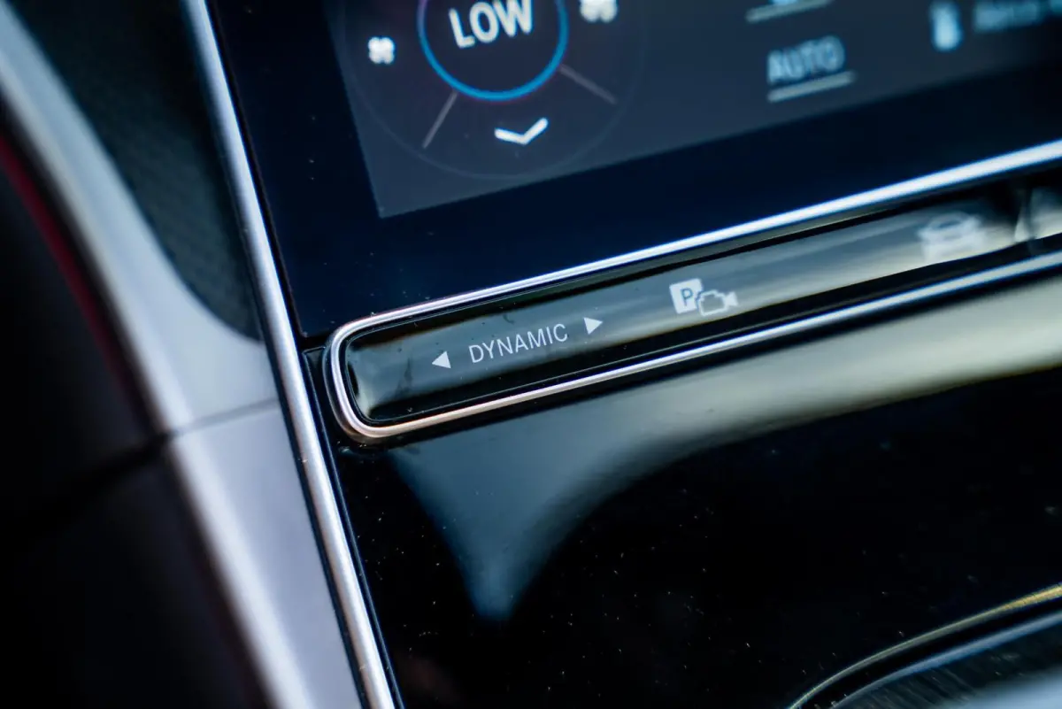 C300 AMG Line|PANO|BURMESTER|360|18''|ACC