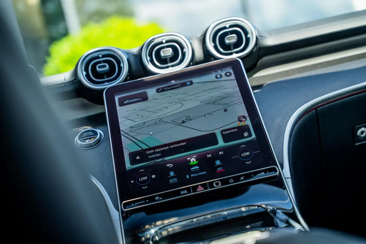 C300 AMG Line|PANO|BURMESTER|360|18''|ACC