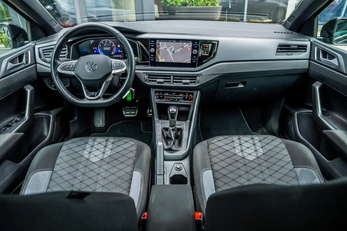 1.0 TSI R-Line|PANO|IQ LED|CAMERA|ACC|SFEERV