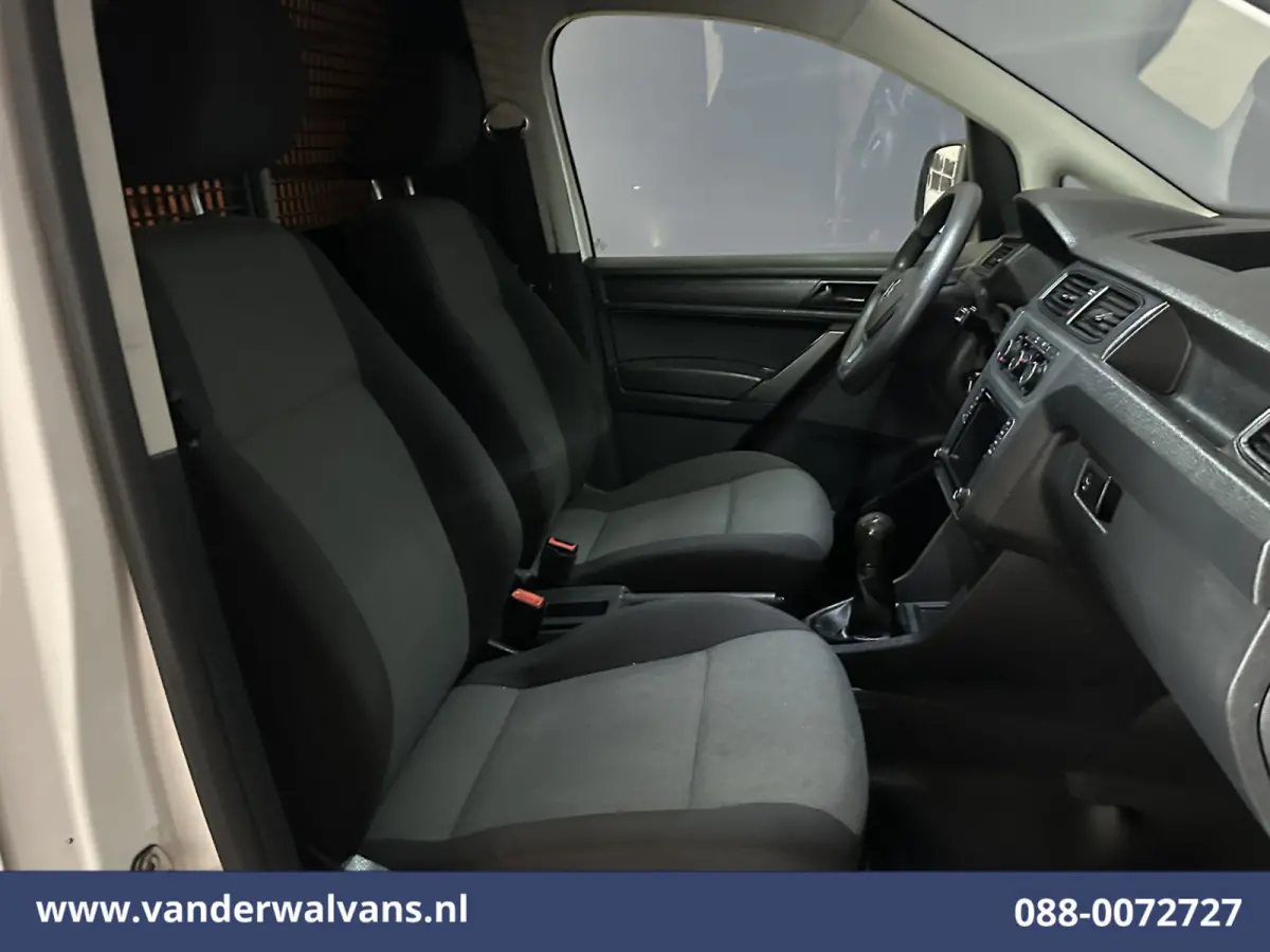 2.0 TDI 102pk L1H1 Euro6 Airco | Imperiaal | 1500kg Trekhaak | Cruisecontrol Parkeersensoren