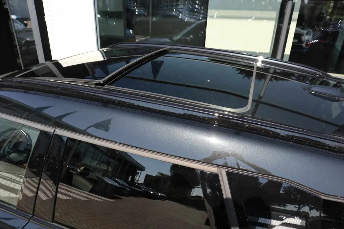 C | John Cooper Works uitvoering + Pakket L