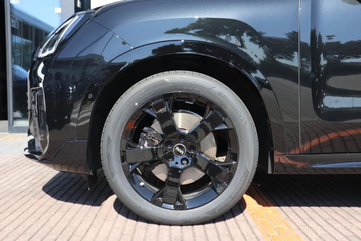 C | John Cooper Works uitvoering + Pakket L