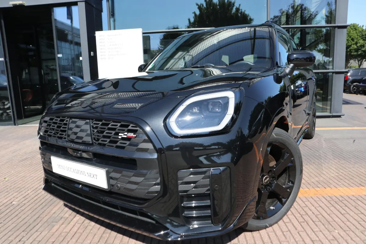 C | John Cooper Works uitvoering + Pakket L