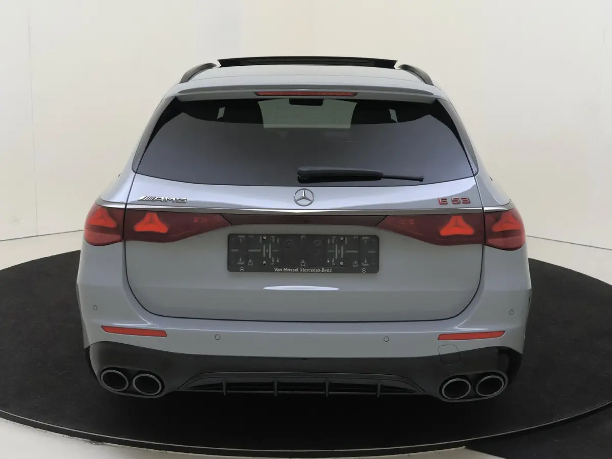 AMG 53 4MATIC+ / Premium Plus/ SUPERSCREEN/ DYNAMIC PLUS/ Panoramadak/ Night 1+2/ Rijassistentie/ Stoelverwarming v+a/ 21 inch/ Carbon Zéér compleet!