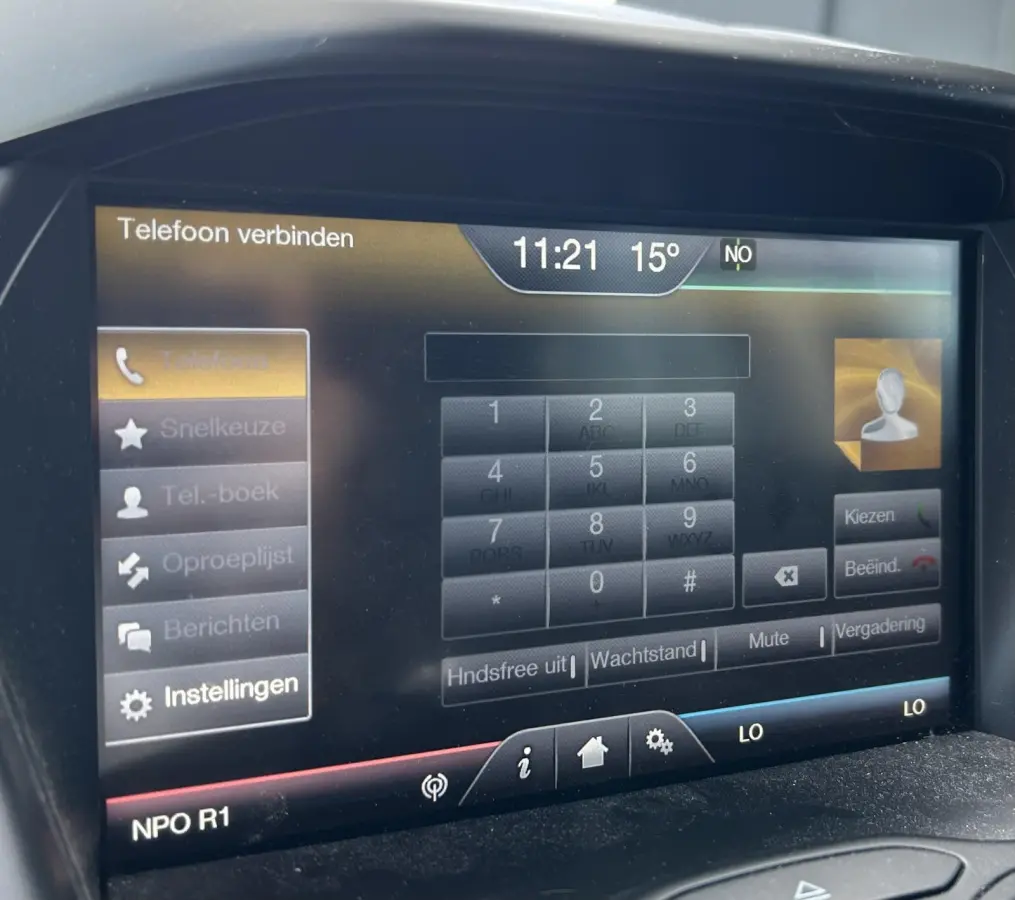 1.5 Titanium Styling Pack 150PK | Nette Staat! | Trekhaak | Parkeersensoren Voor en Achter | Navigatie | Stoelverwarming | Climate Control | 2 Sleutels | Voorruitverwarming | Cruise Control 