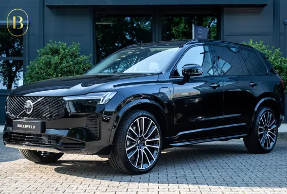 2.0 T8 Plug-in hybrid AWD Ultra Dark Exec. Ed.