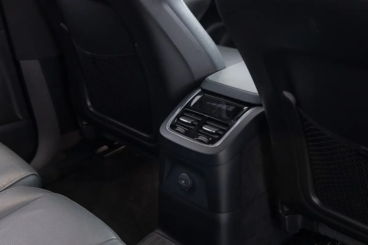 T8 Recharge AWD Inscription Exp. | PANORAMADAK | harman/kardon | LEDER | CARPLAY | PHEV | 7-persoons