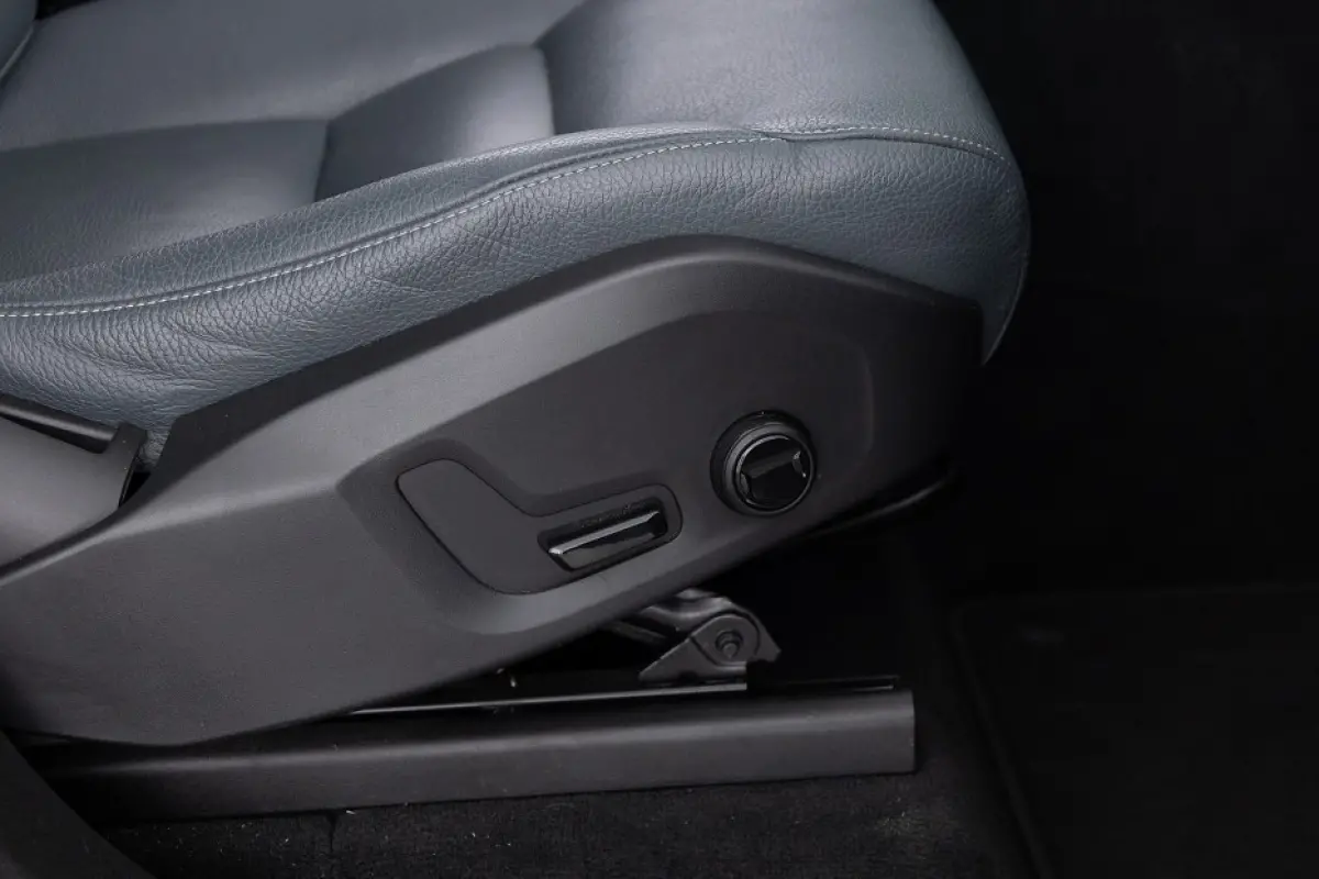 T8 Recharge AWD Inscription Exp. | PANORAMADAK | harman/kardon | LEDER | CARPLAY | PHEV | 7-persoons